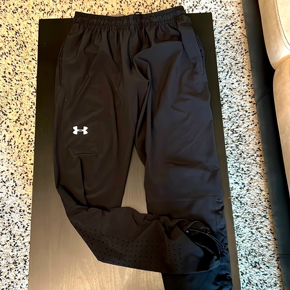 Under Armour running pants